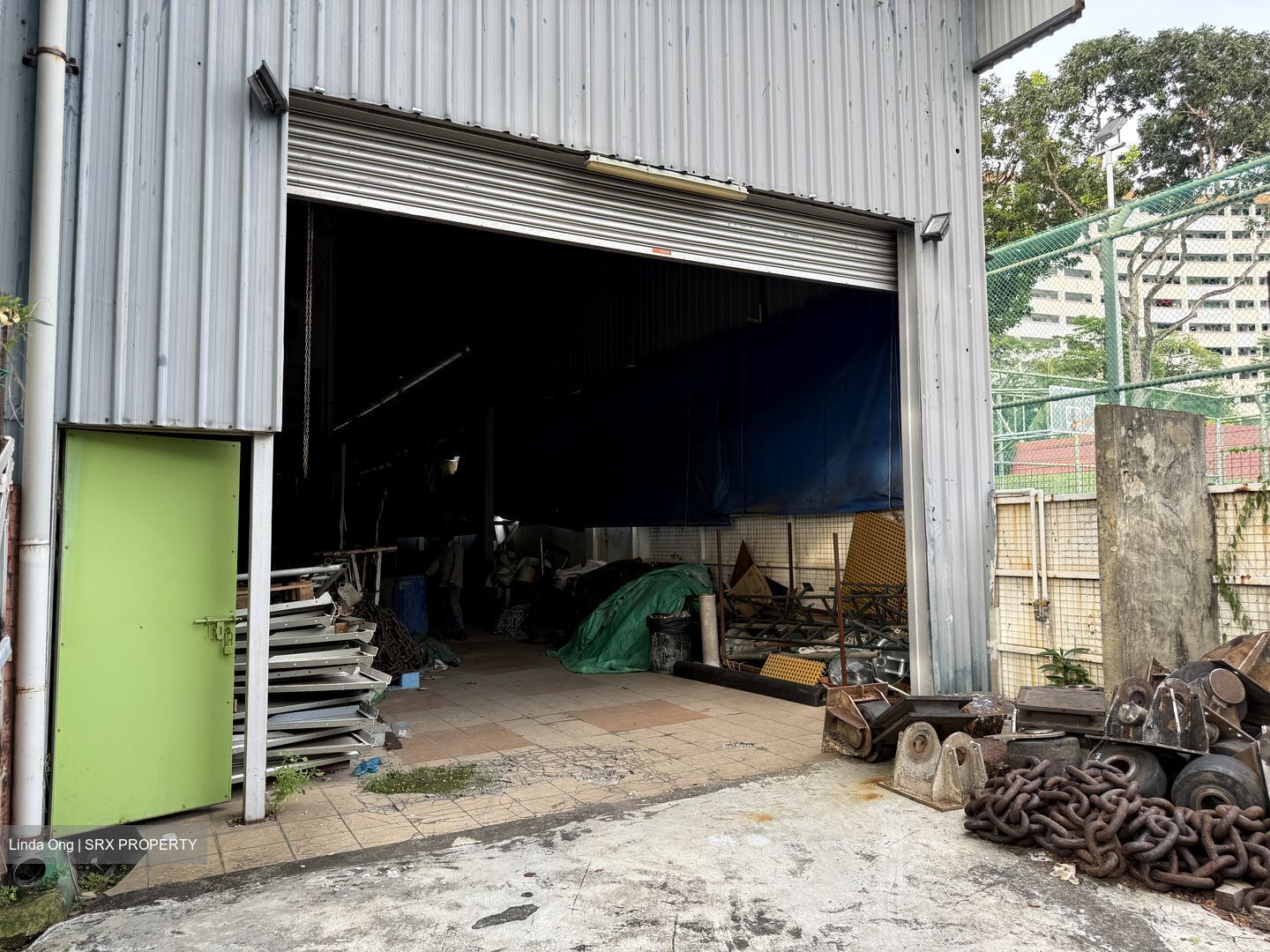 Jalan Senang (D14), Factory #500016391